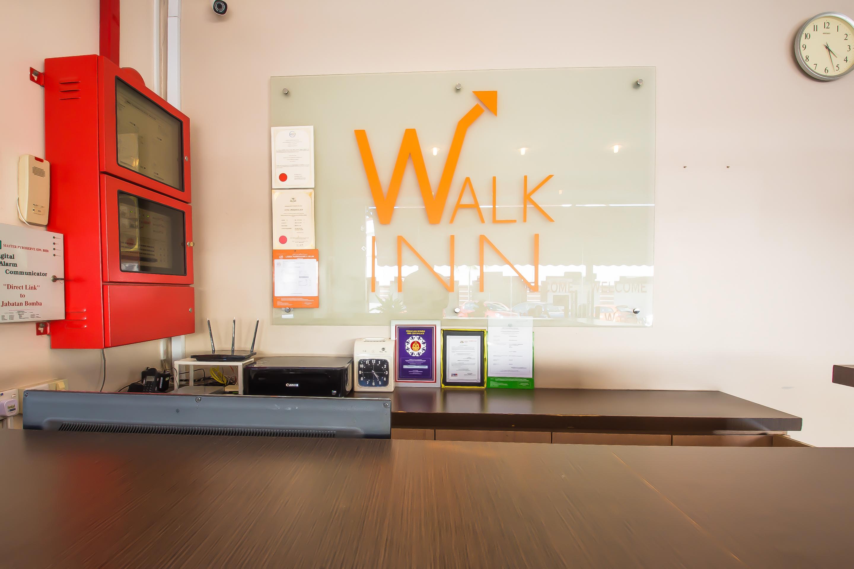 Oyo 582 Hotel Walk Inn Kampong Pasir Puteh  Экстерьер фото