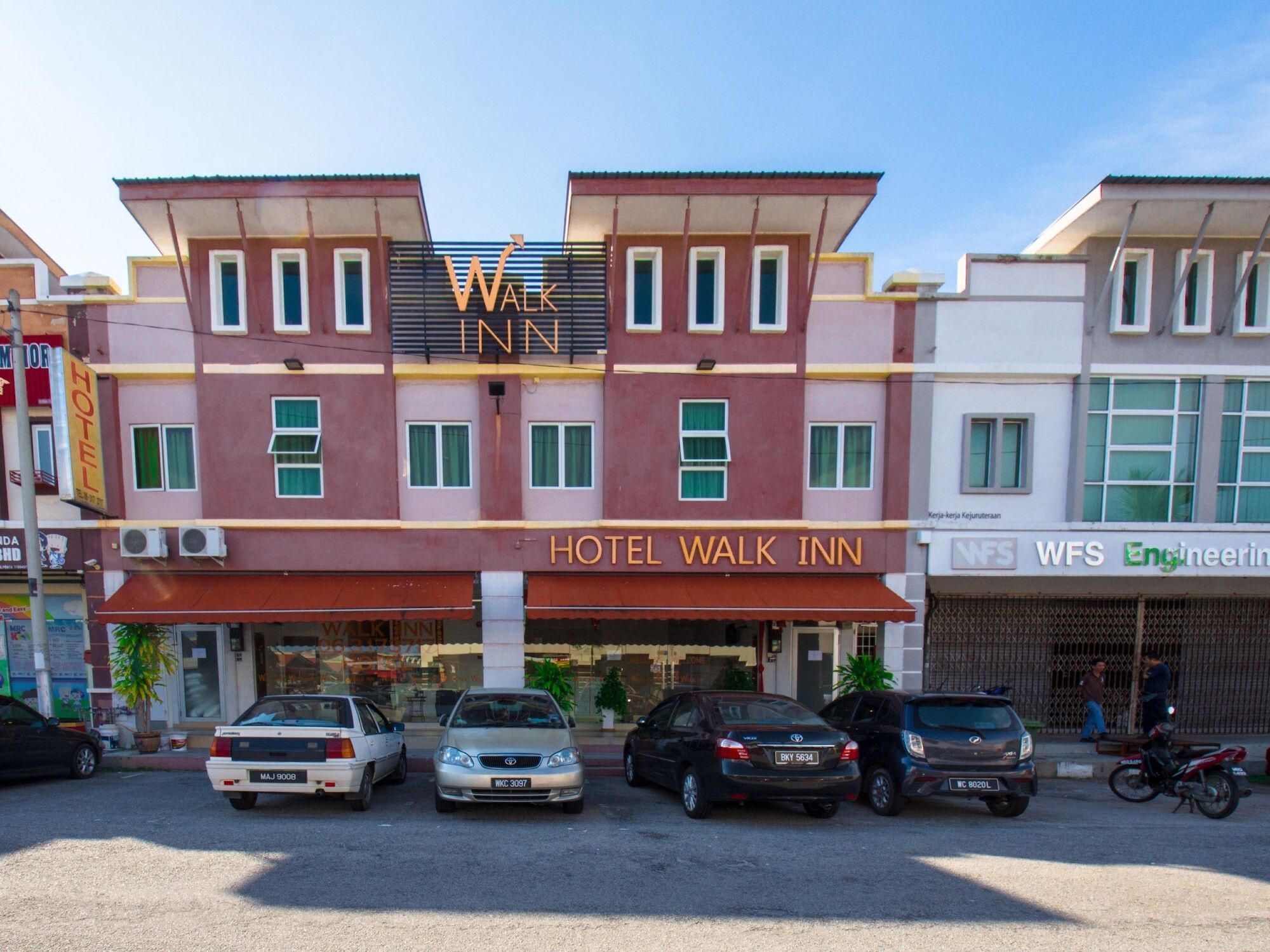 Oyo 582 Hotel Walk Inn Kampong Pasir Puteh  Экстерьер фото